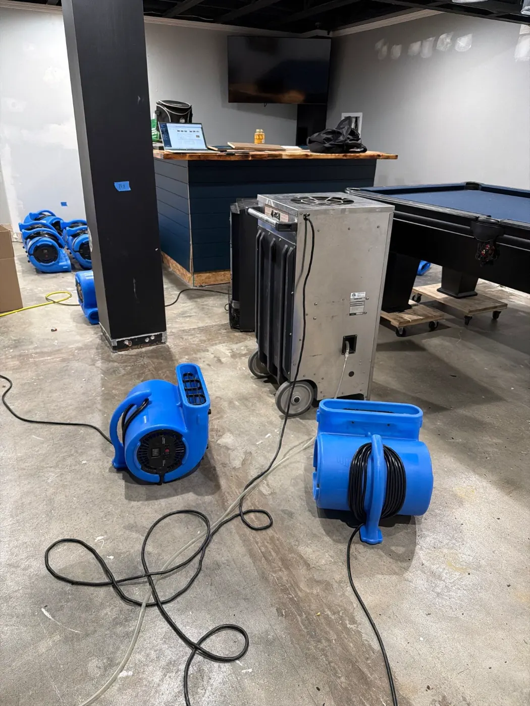 Large-scale water extraction in Smith Valley business space